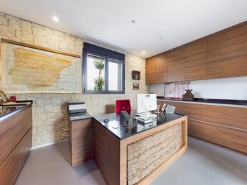 id283a7401-0000-0500-0000-000012319941-1024x7