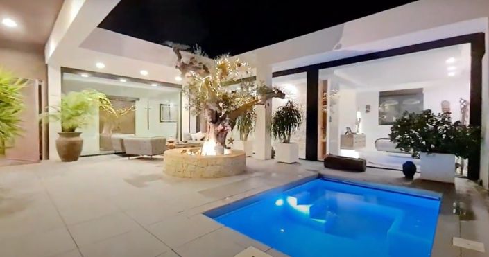 Image No.2-3 Bed Villa for sale