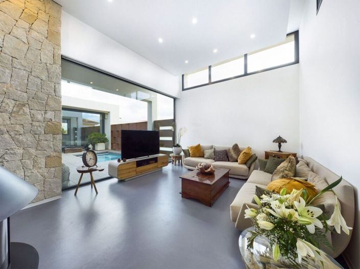 Image No.6-3 Bed Villa for sale