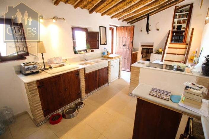Image No.11-4 Bed Cortijo for sale