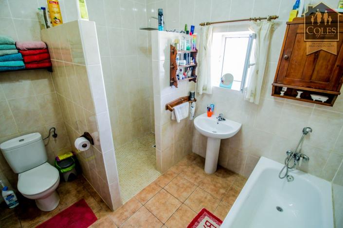 Image No.16-3 Bed Cortijo for sale