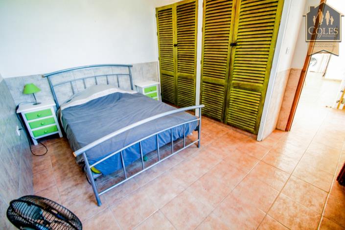 Image No.19-3 Bed Cortijo for sale