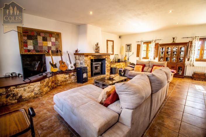 Image No.18-7 Bed Cortijo for sale