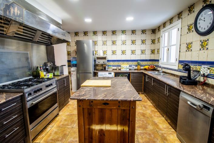 Image No.23-7 Bed Cortijo for sale