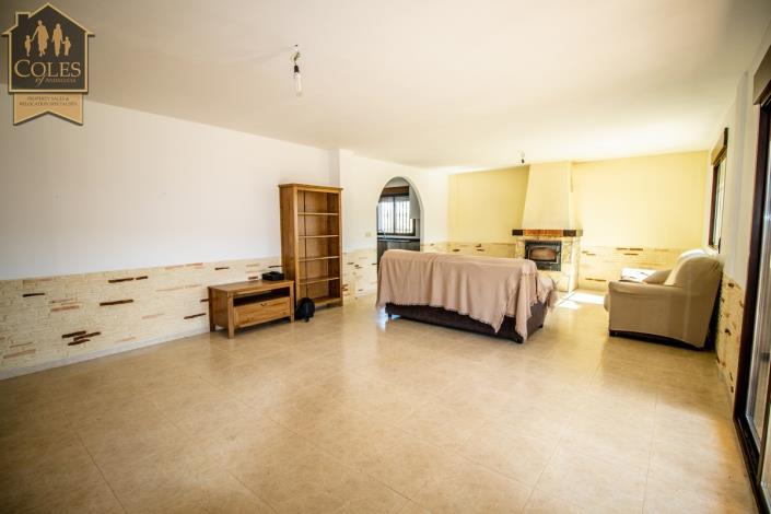 Image No.11-5 Bed Villa / Detached for sale