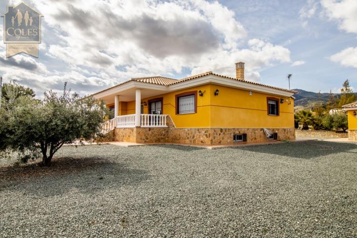 Image No.10-4 Bed Villa / Detached for sale