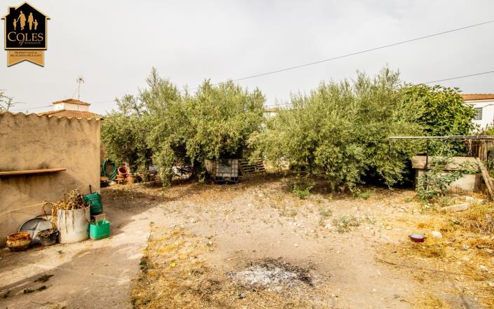 Image No.24-4 Bed Villa / Detached for sale