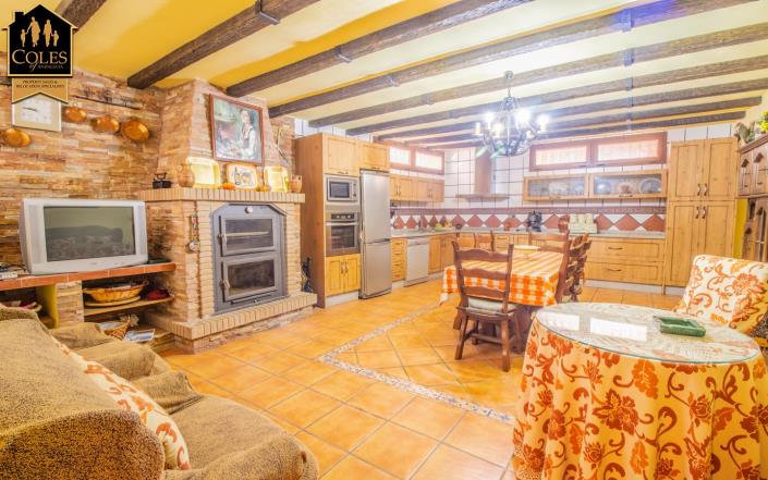 Image No.16-6 Bed Villa / Detached for sale