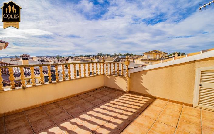 Image No.38-6 Bed Villa / Detached for sale