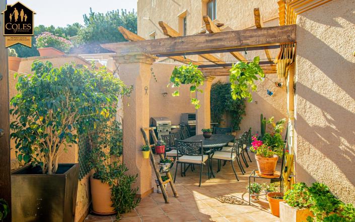 Image No.3-3 Bed Villa for sale