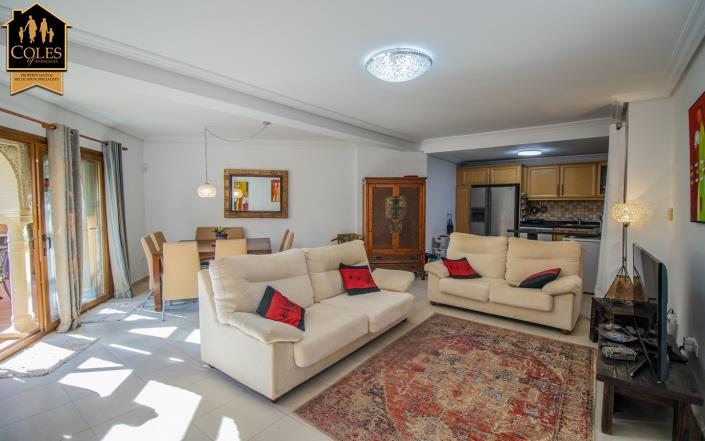 Image No.5-3 Bed Villa for sale