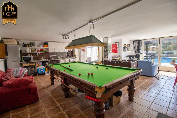 Image No.30-5 Bed Villa / Detached for sale