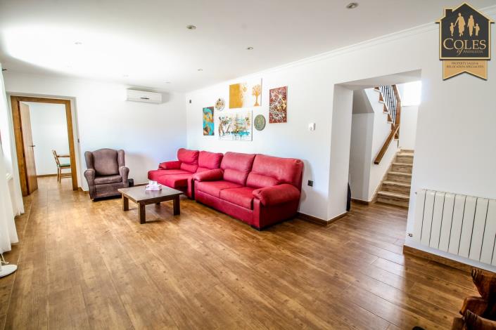 Image No.11-6 Bed Cortijo for sale