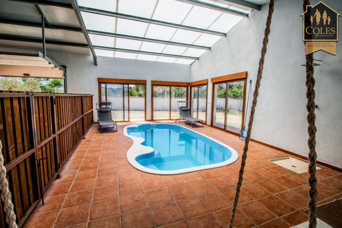 Image No.29-6 Bed Cortijo for sale