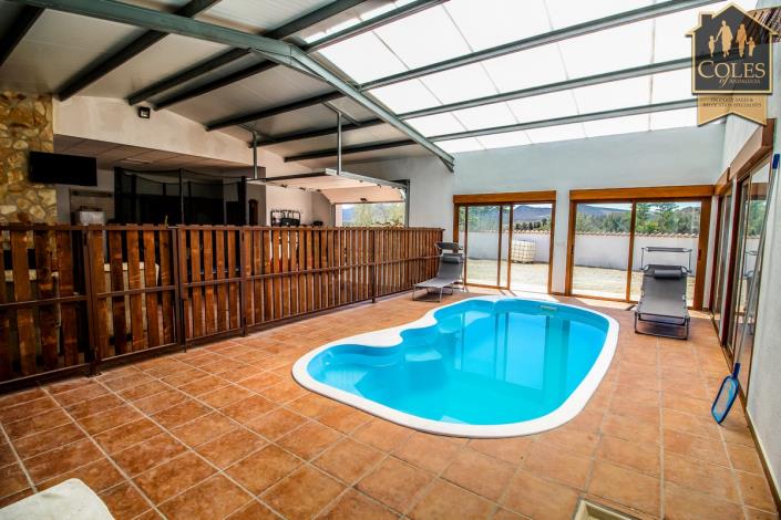 Image No.30-6 Bed Cortijo for sale