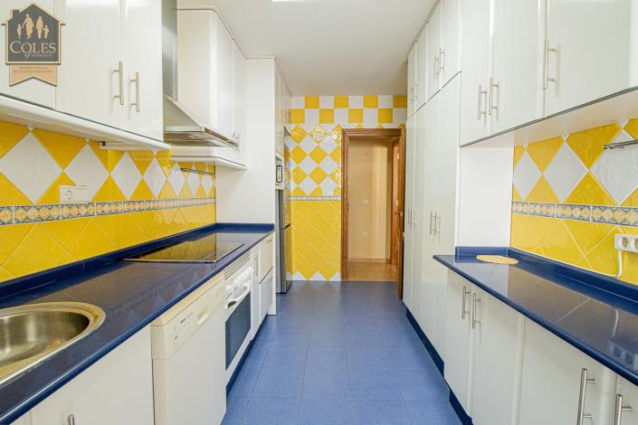 Image No.10-3 Bed Apartment for sale