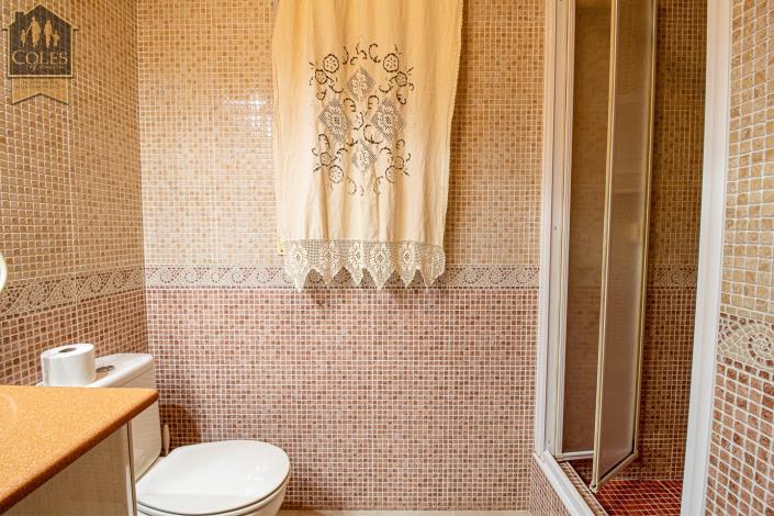 Image No.23-3 Bed Apartment for sale