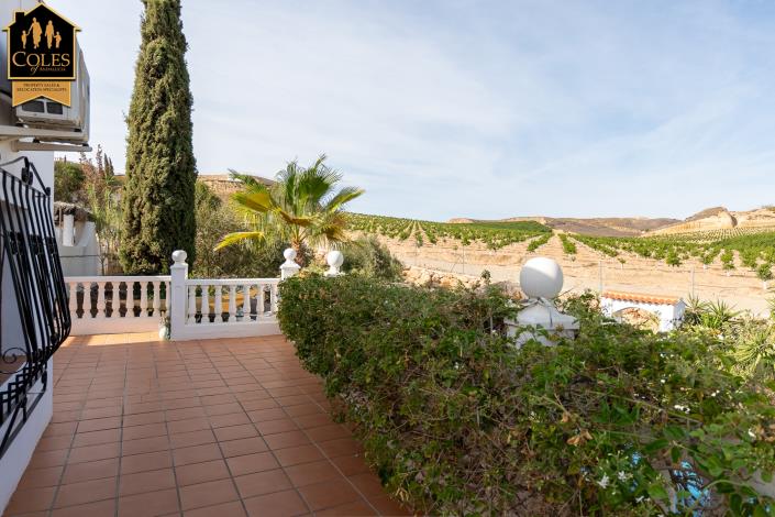 Image No.48-6 Bed Villa / Detached for sale