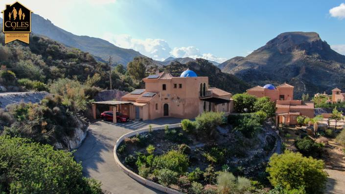 Image No.33-3 Bed Villa / Detached for sale