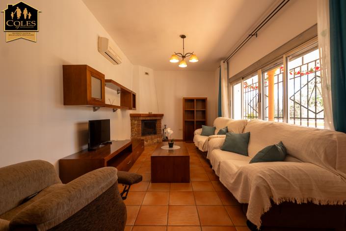 Image No.9-6 Bed Villa / Detached for sale