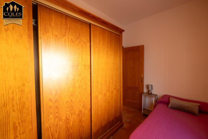 Image No.19-6 Bed Villa / Detached for sale