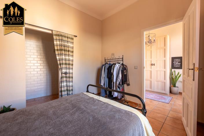 Image No.14-3 Bed Villa for sale