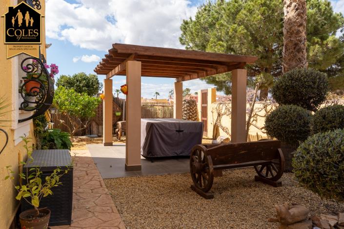 Image No.12-3 Bed Villa / Detached for sale