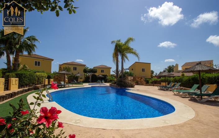 Image No.37-3 Bed Villa / Detached for sale