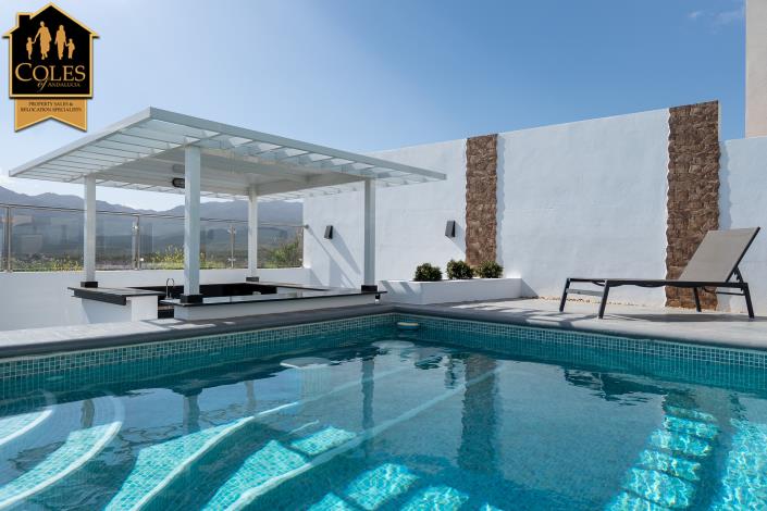 Image No.7-3 Bed Villa / Detached for sale