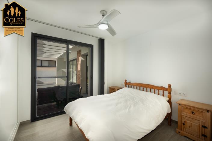 Image No.26-3 Bed Villa / Detached for sale