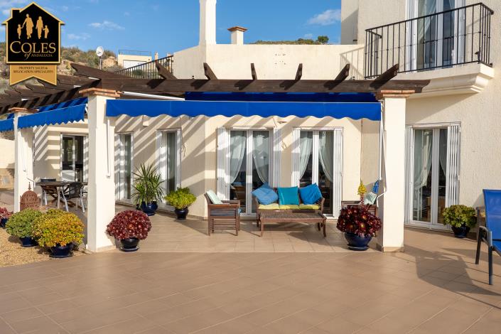 Image No.9-4 Bed Villa / Detached for sale