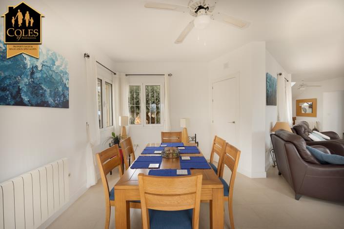 Image No.16-4 Bed Villa / Detached for sale