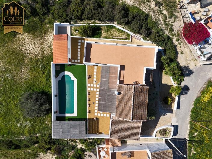 Image No.11-4 Bed Villa / Detached for sale