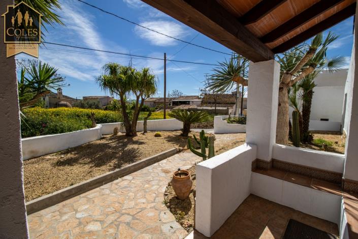 Image No.21-4 Bed Villa / Detached for sale