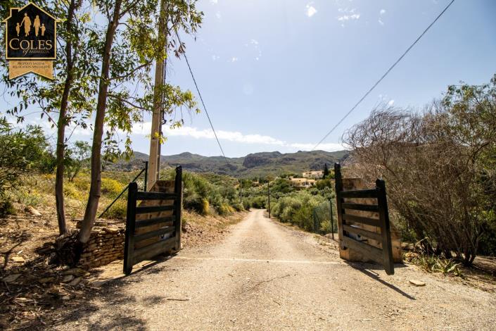 Image No.26-5 Bed Villa / Detached for sale