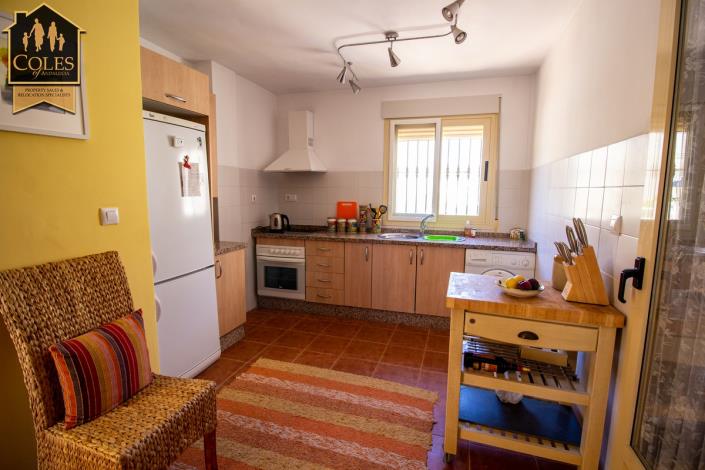 Image No.8-3 Bed Townhouse for sale