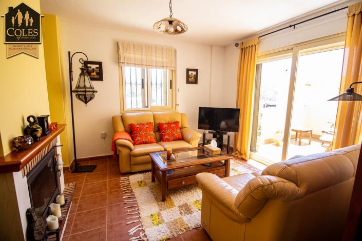 Image No.12-3 Bed Townhouse for sale