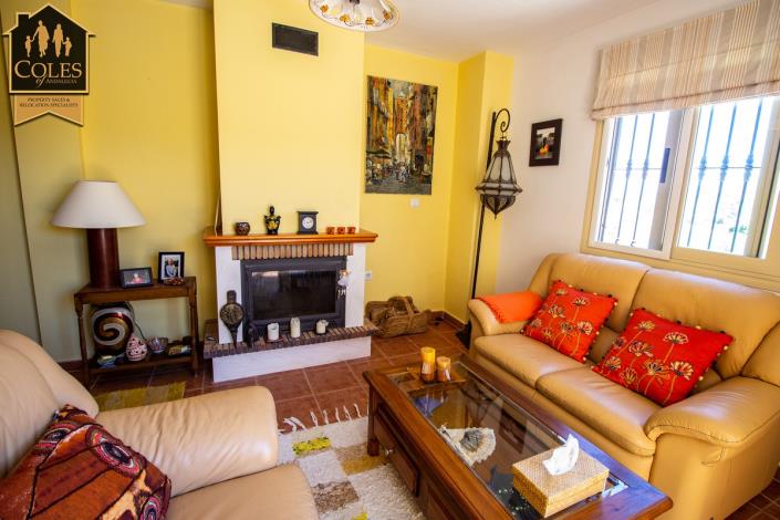 Image No.14-3 Bed Townhouse for sale