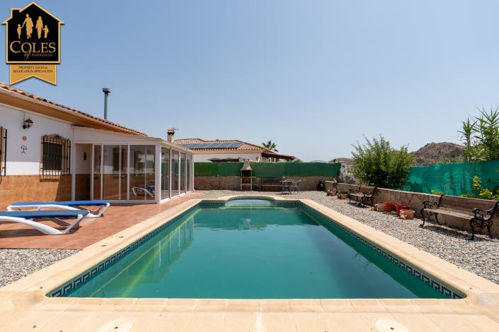 Image No.23-4 Bed Villa / Detached for sale