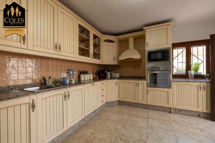 Image No.10-5 Bed Cortijo for sale