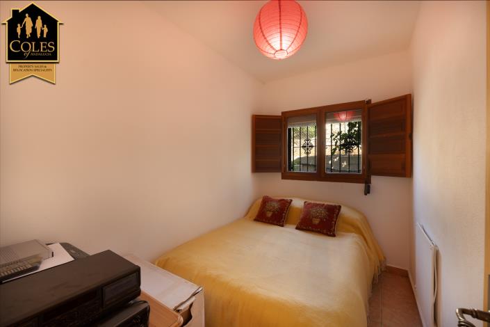 Image No.23-3 Bed Villa / Detached for sale