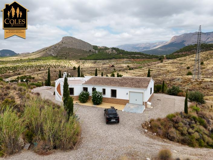 Image No.31-3 Bed Villa / Detached for sale