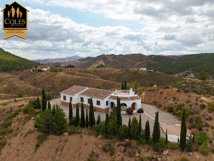 Image No.32-3 Bed Villa / Detached for sale