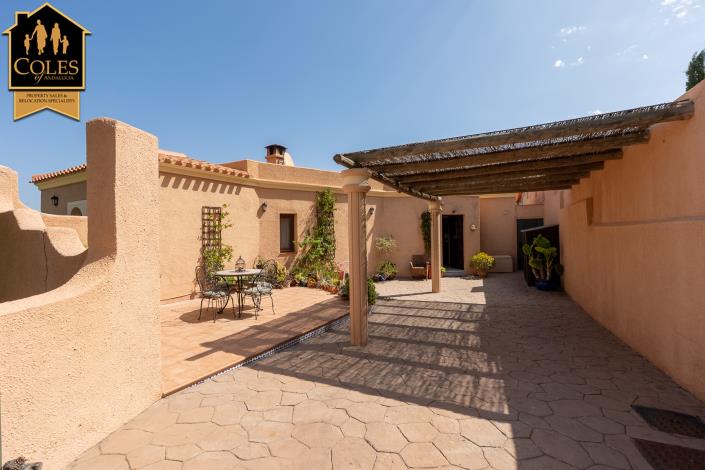 Image No.9-4 Bed Villa / Detached for sale