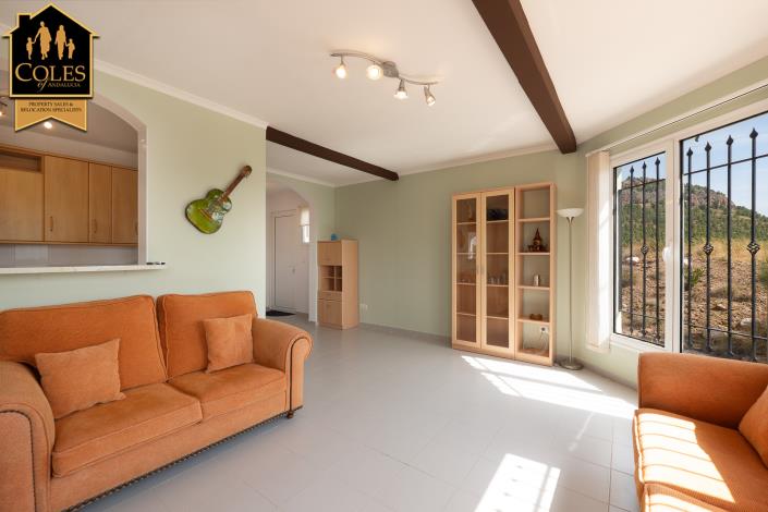 Image No.14-2 Bed Villa / Detached for sale