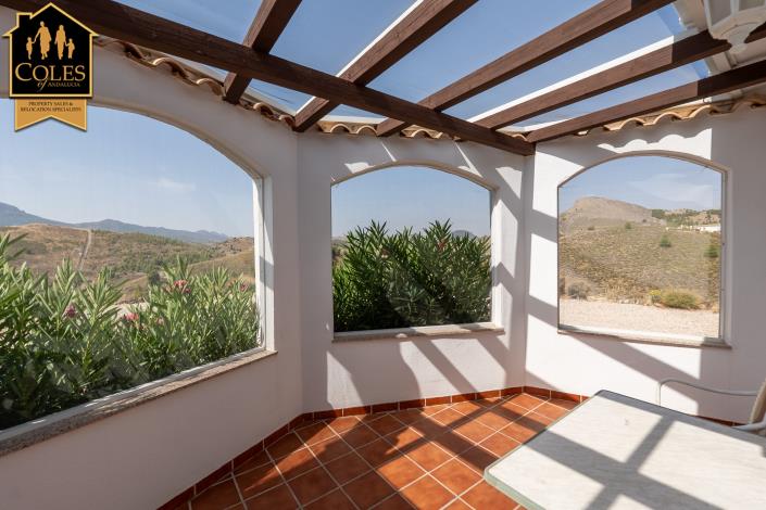 Image No.17-2 Bed Villa / Detached for sale