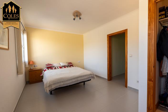 Image No.22-2 Bed Villa / Detached for sale