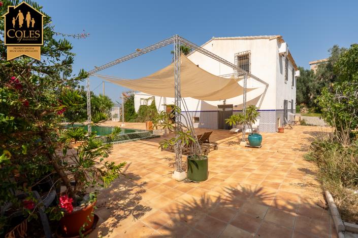 Image No.7-4 Bed Cortijo for sale