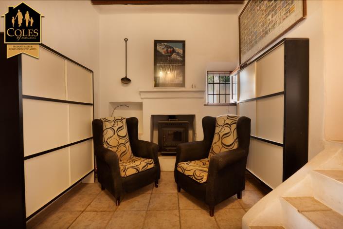 Image No.12-4 Bed Cortijo for sale