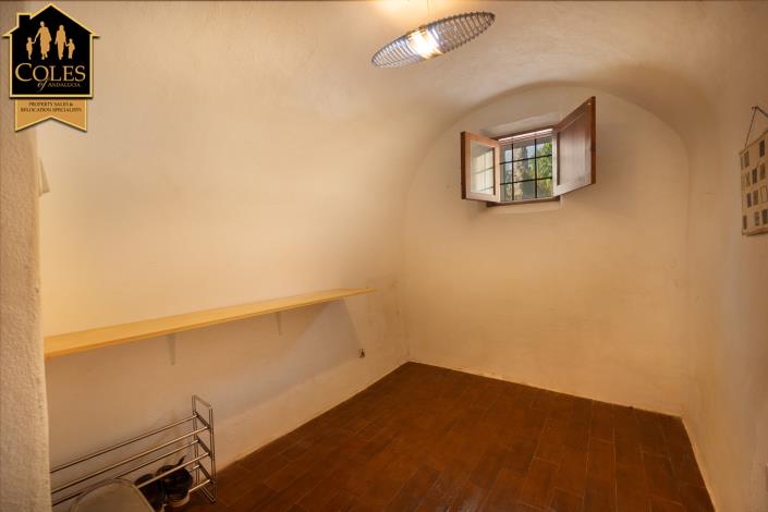 Image No.22-4 Bed Cortijo for sale